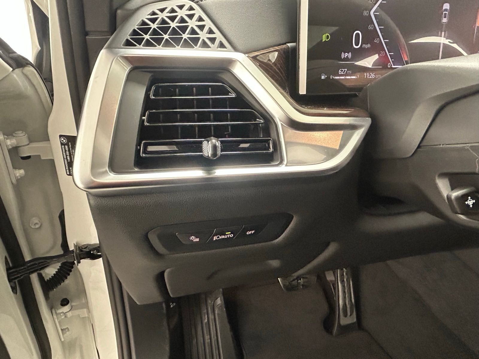 New 2026 Alpine White BMW xDrive40i image 45