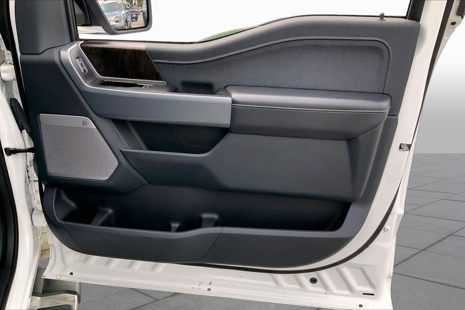 Used 2023 Oxford White Ford LARIAT image 22