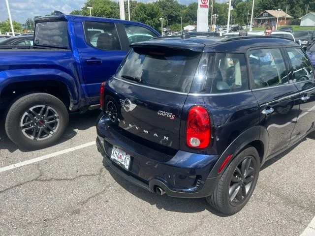 Used 2013 Blue MINI Base image 7