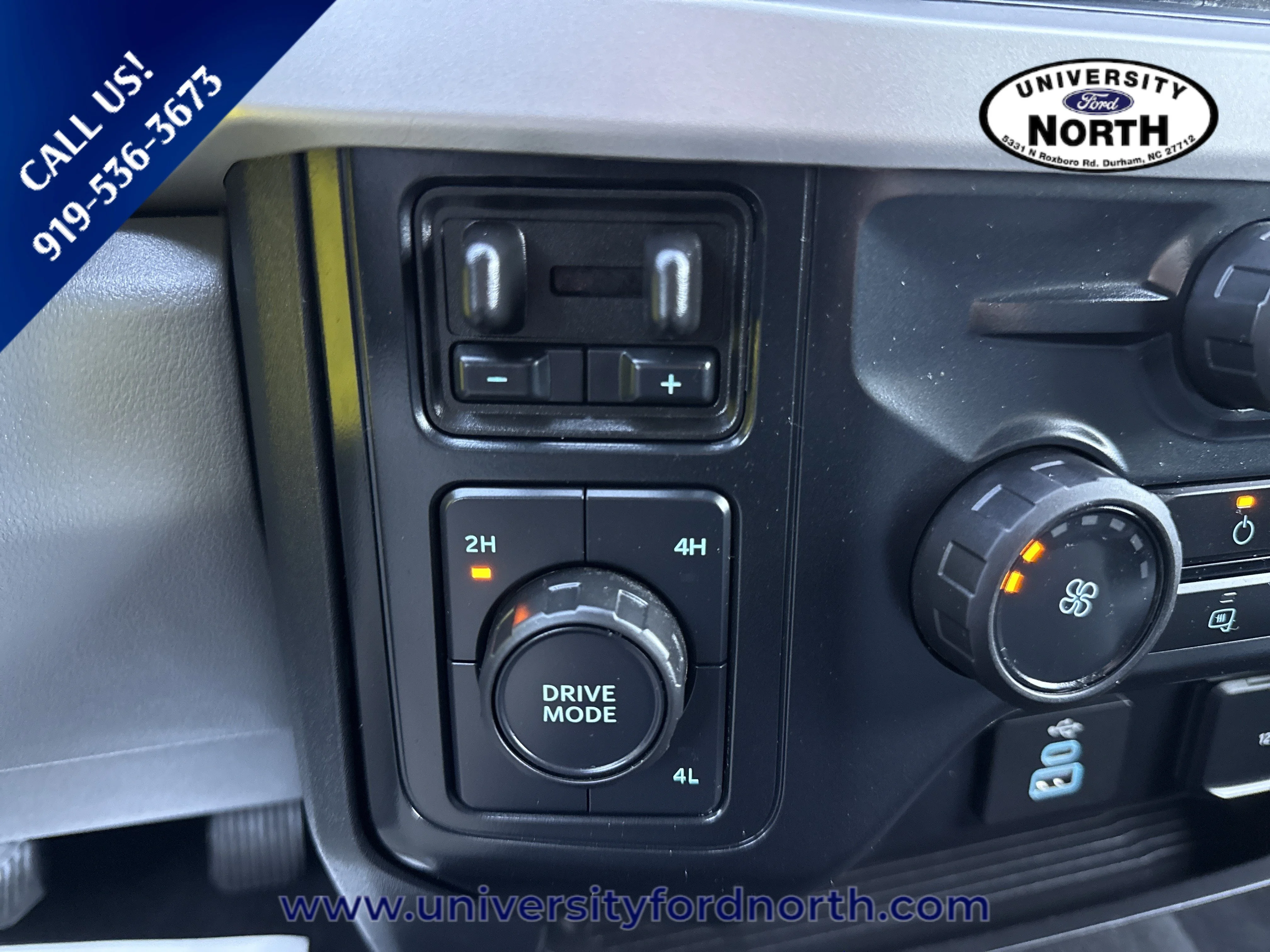 Used 2026 Oxford White Ford XLT image 30