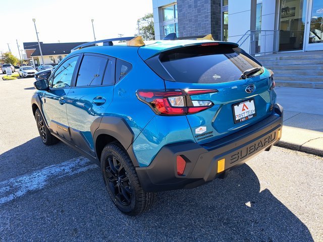 2027 Subaru CROSSTREK WILDERNESS SUV Slide 3
