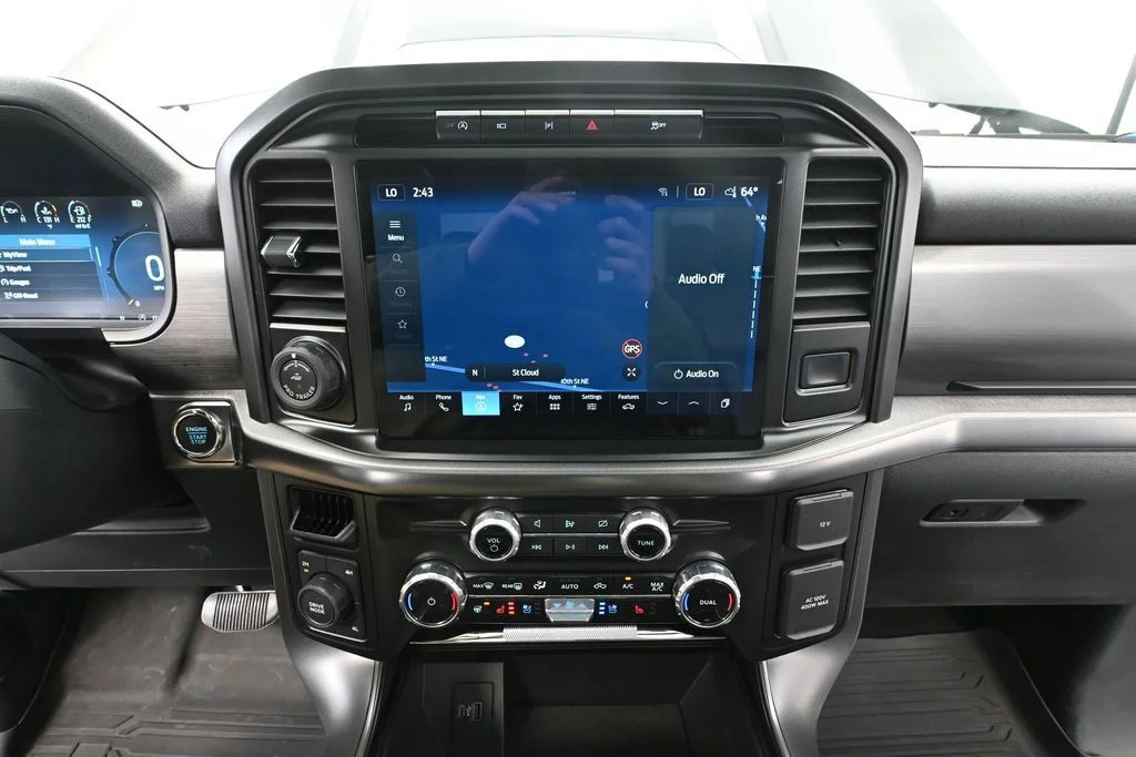 Used 2024 Black Ford Lariat image 36