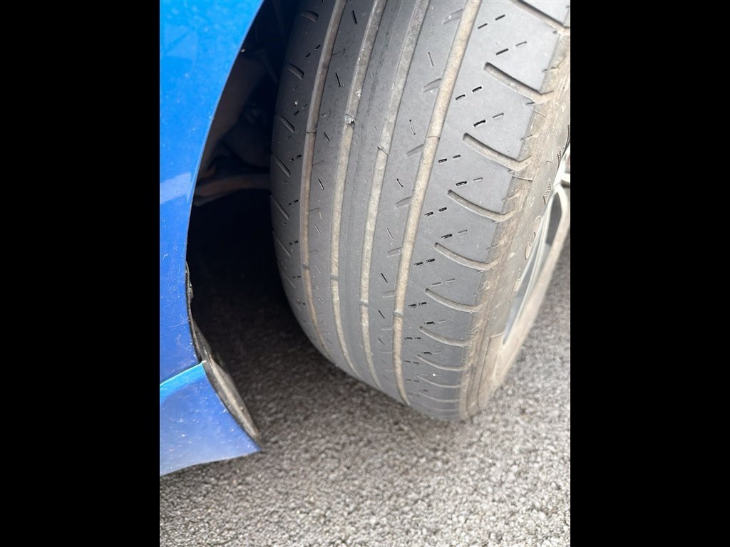 Used 2022 Blue Nissan SV image 27