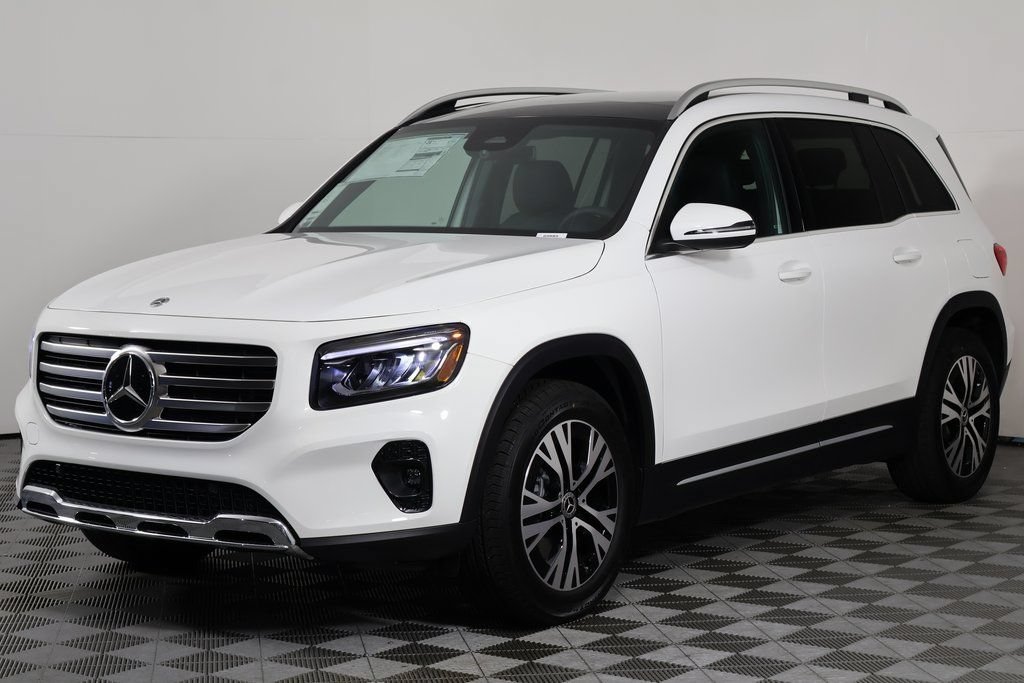 New 2026 Polar White Mercedes-Benz GLB 250 image 11