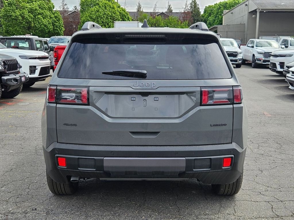 New 2026 Sting-Gray Clear-Coat Exterior Paint Jeep Laredo image 6