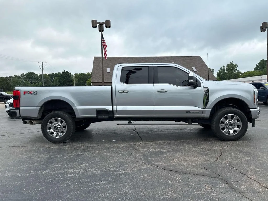 Used 2024 Silver Ford Platinum image 7