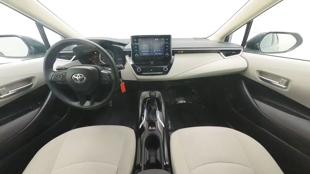 Certified Used 2021  Toyota LE image 21