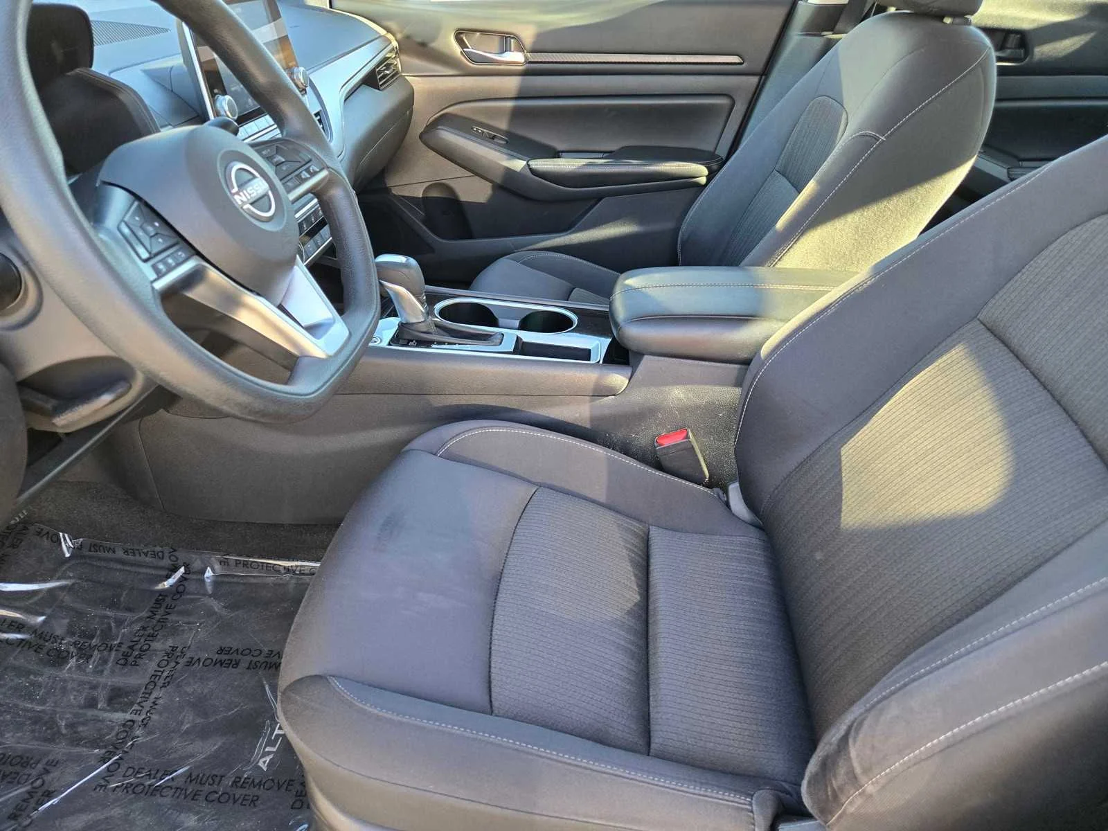 Used 2024  Nissan 2.5 SV image 21
