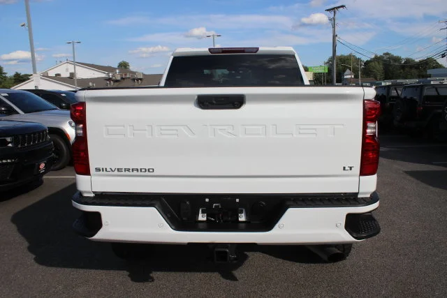 Used 2023 White Chevrolet LT image 26