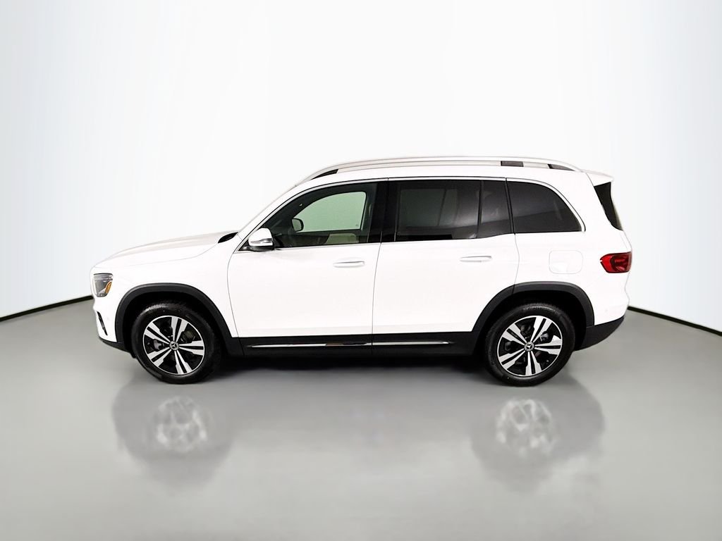 Used 2025 White Mercedes-Benz GLB 250 image 2