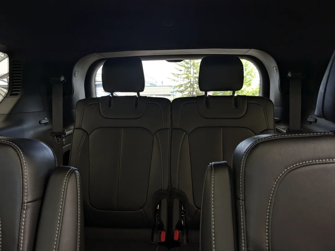 Certified Used 2025 Black Jeep Limited - - 4x4 - Luxury Tech II - Black Pkg - Command View Sunroof - Leather & More! image 31