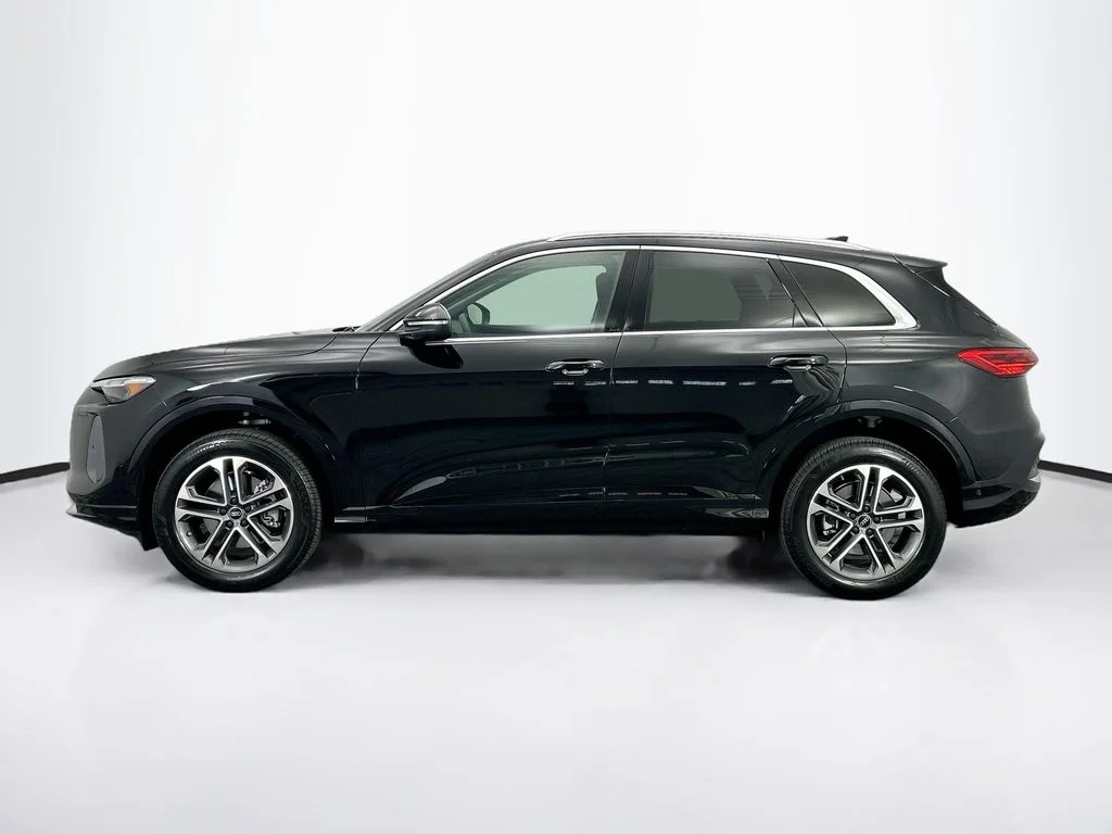 Certified Used 2025 Black Audi 2.0T Premium Plus image 9