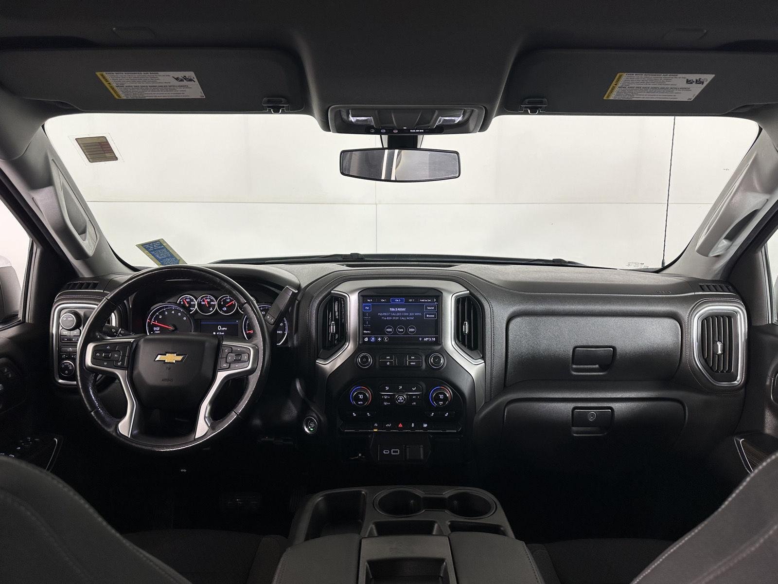 Used 2021 Silver Ice Metallic Chevrolet LT image 30