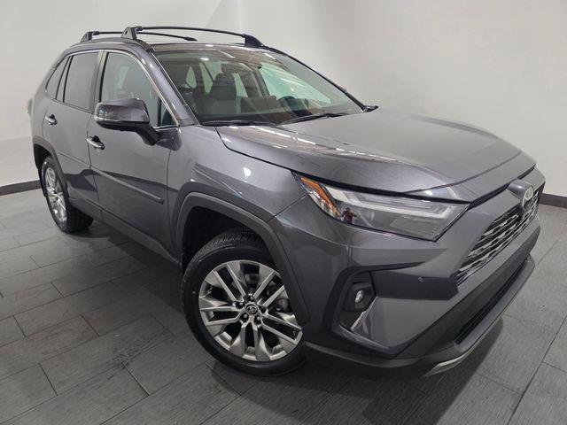 Certified Used 2024 MAGNETIC GRAY MET. Toyota  image 7