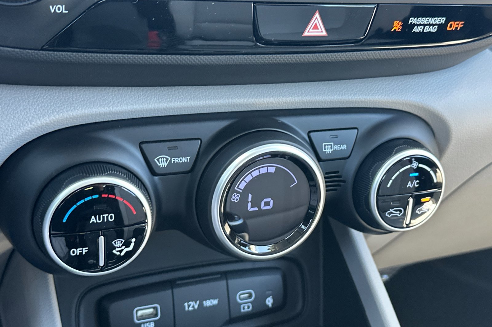 New 2026 Onyx Black Hyundai SEL image 20