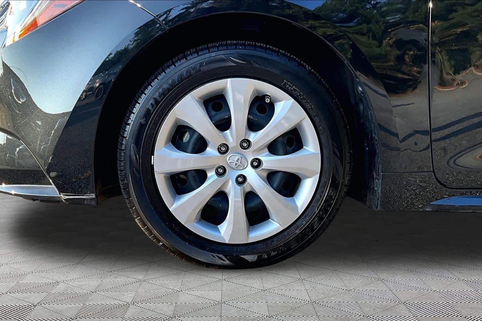 Used 2022 Black Sand Pearl Toyota LE image 11