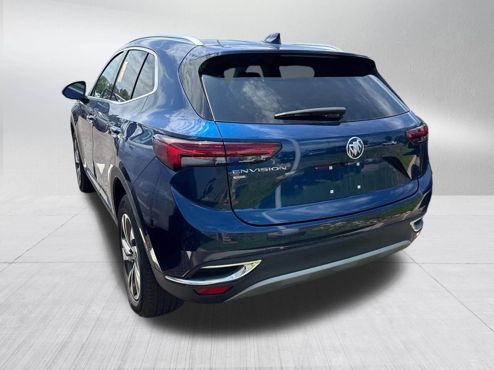 Used 2023 Sapphire Metallic Buick Essence image 5