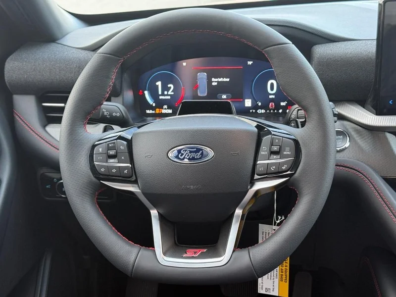 New 2026 Rapid Red Metallic Tinted Clearcoat Ford ST 4WD image 10