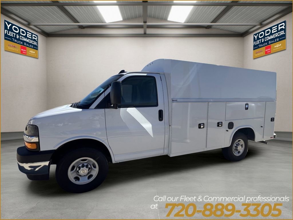 2025 Chevrolet Express Cutaway