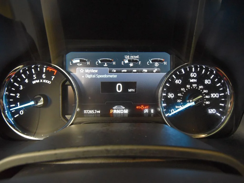 Used 2021 White Ford Limited image 25