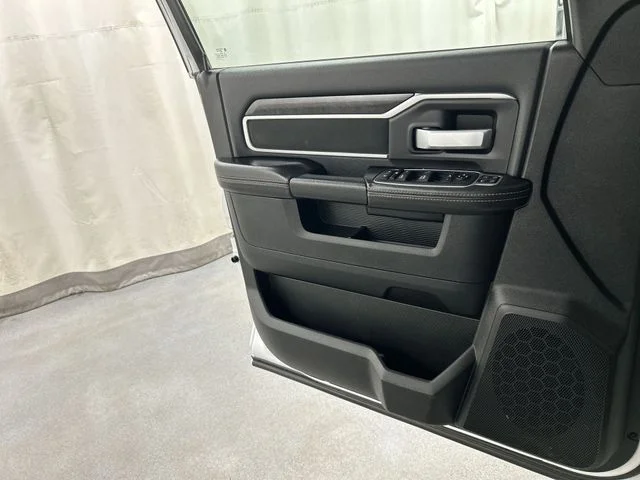 Used 2024 White Ram Big Horn image 17