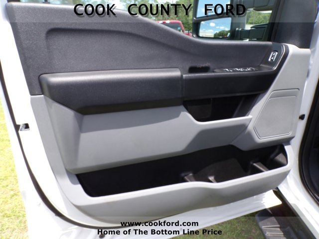 New 2026 Oxford White Ford F-350® XL image 15