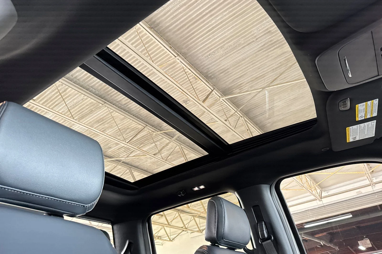 New 2026 Star White Metallic Tri-Coat Ford Lariat® image 18