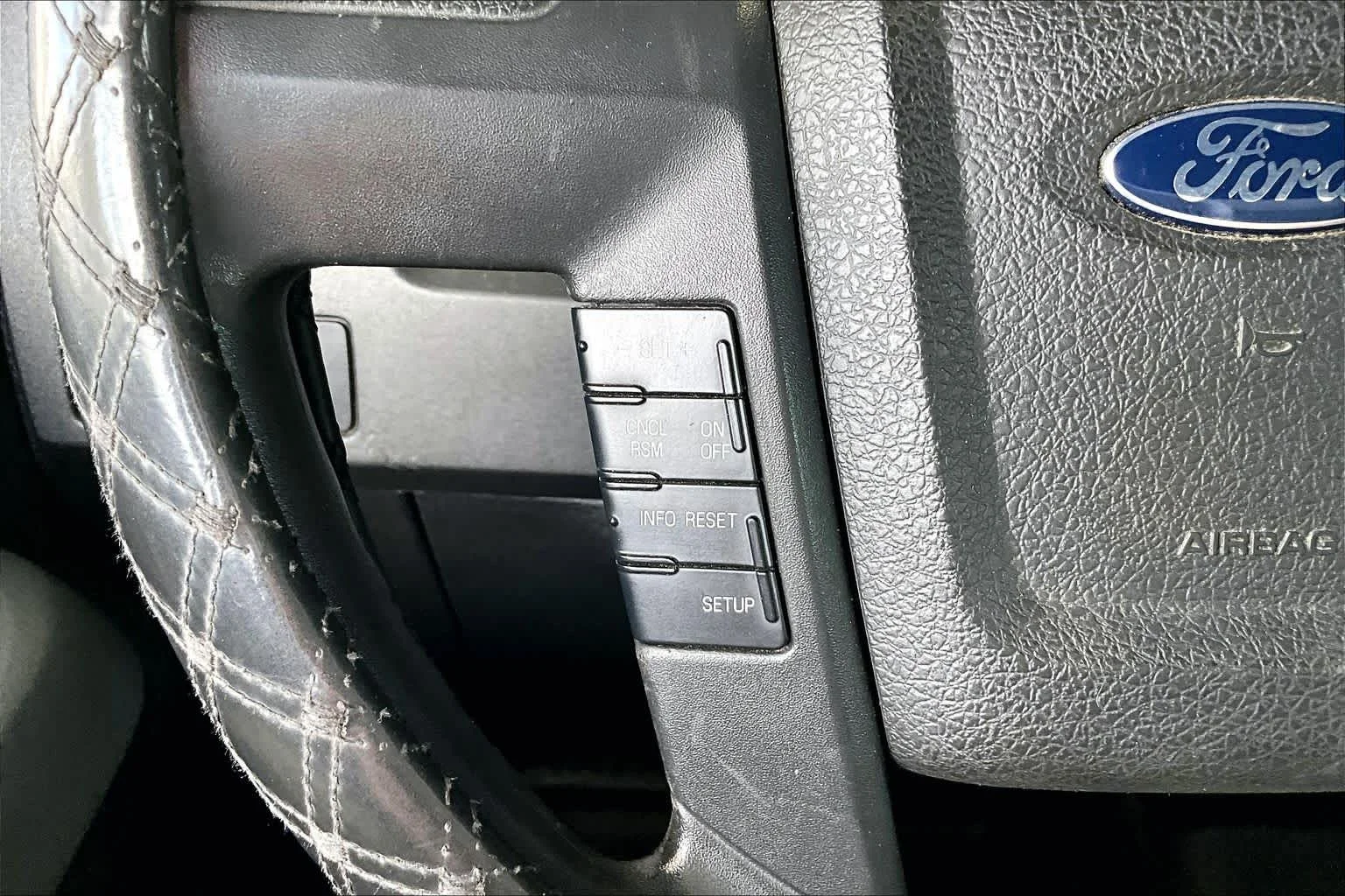 Used 2014 Oxford White Ford XL image 22