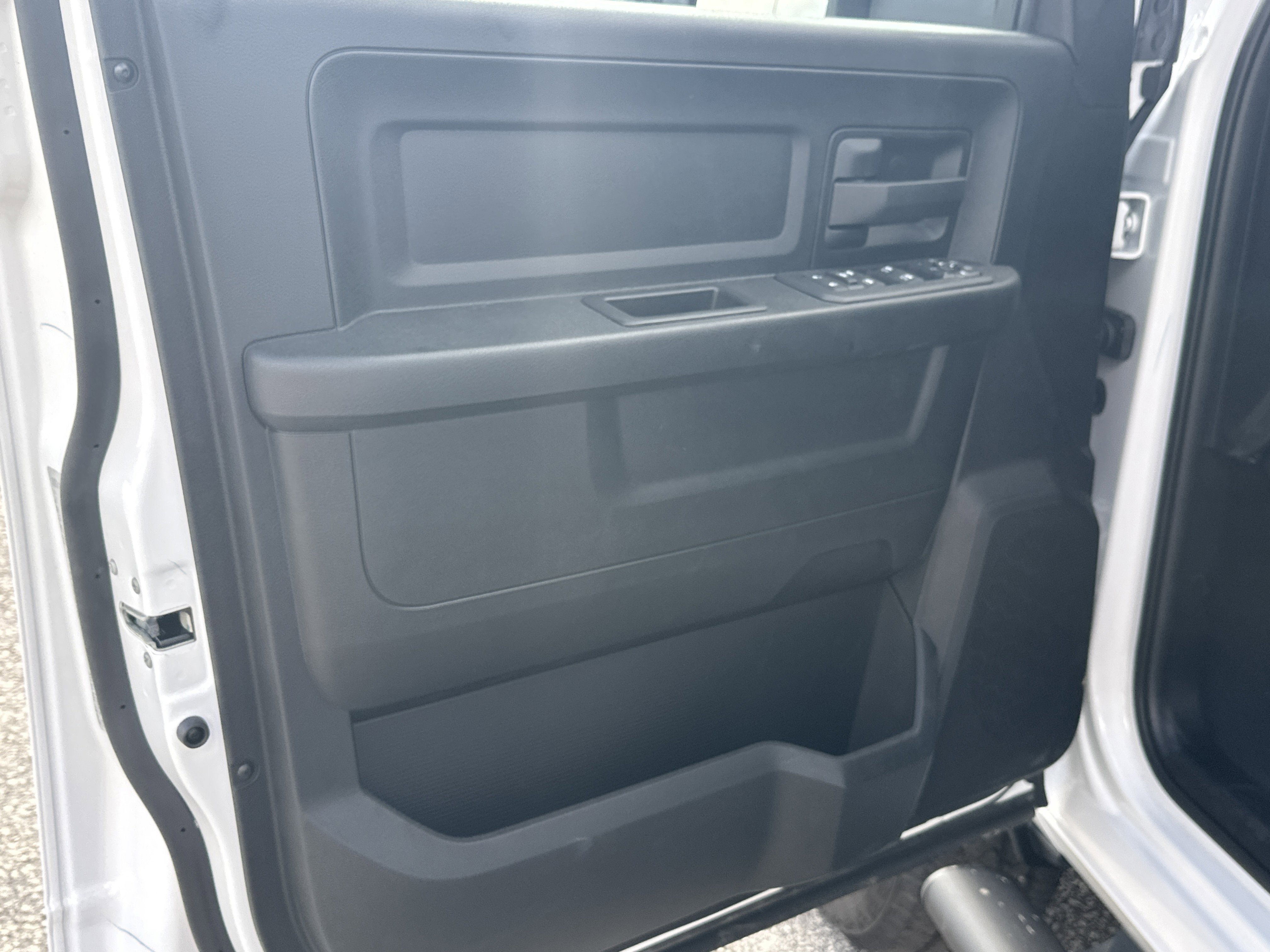 2026 RAM 2500 Tradesman - Photo 11