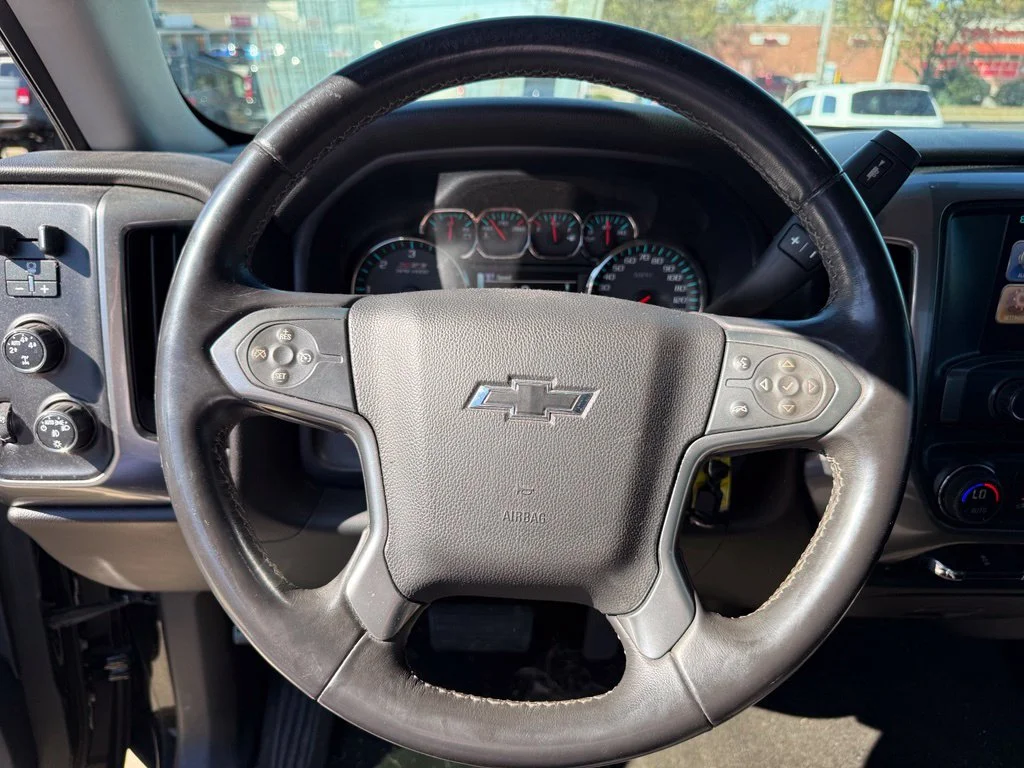 Used 2016 Black Chevrolet LT image 15