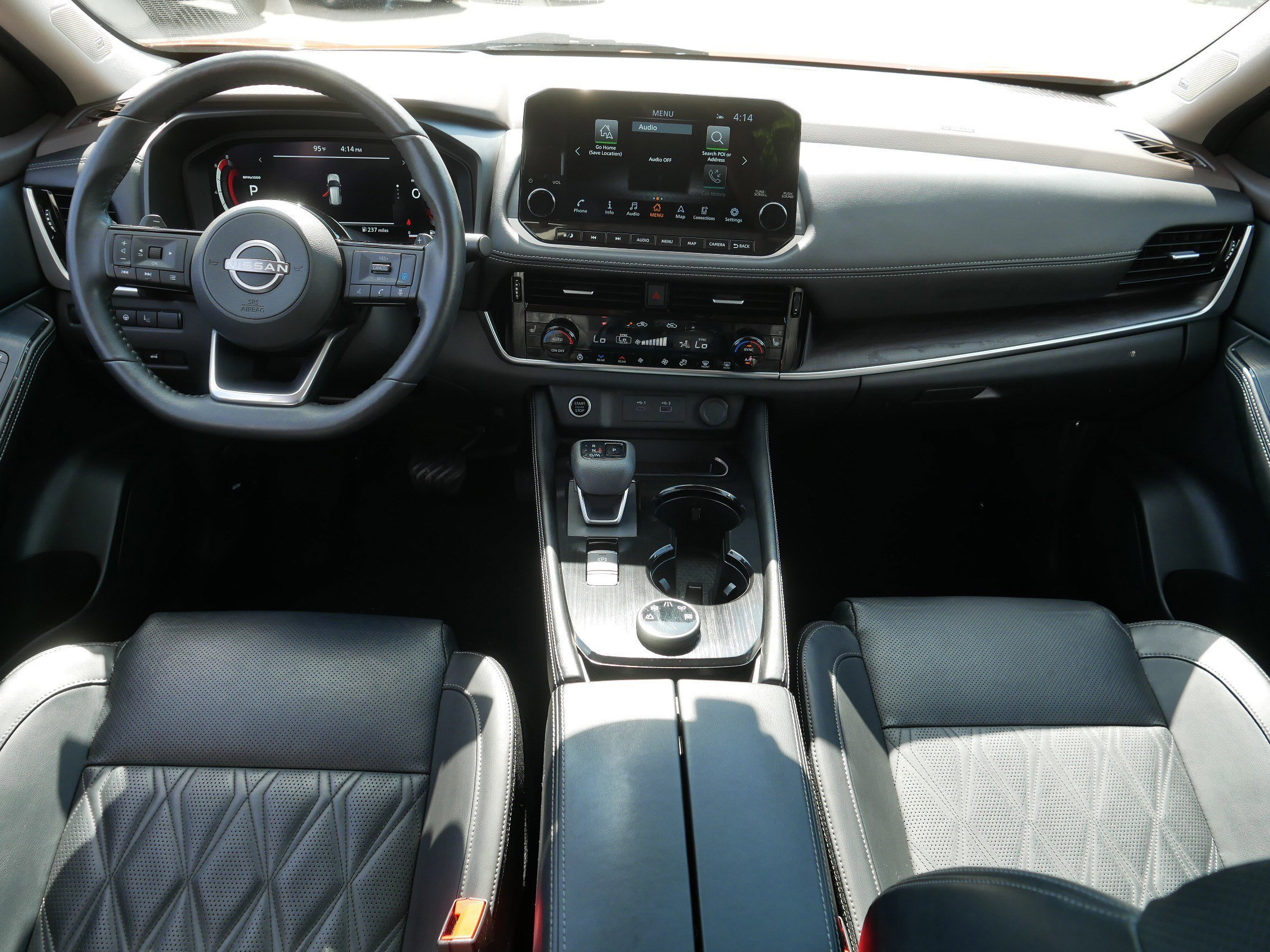 Used 2023 Sunset Drift Chromaflair/Super Black Nissan Platinum image 10