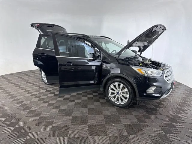 Used 2019 Black Ford SEL image 12