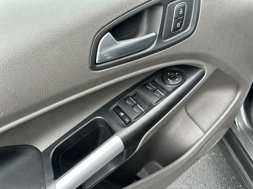 Used 2023 Gray Ford XLT image 19
