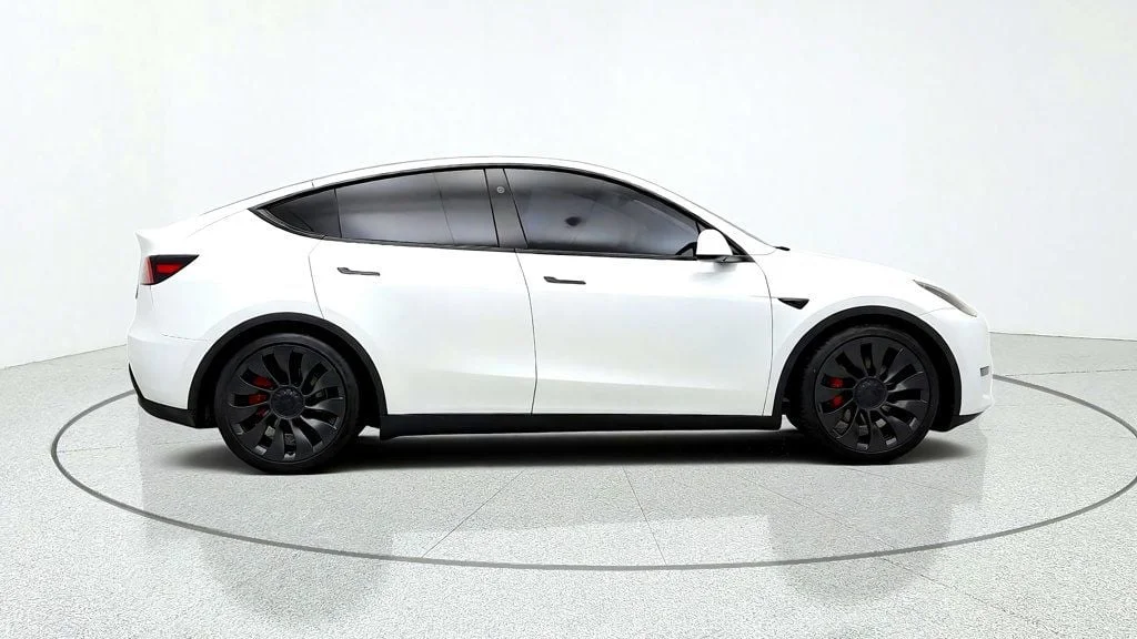 Used 2023 Pearl White Multi-Coat Tesla Performance AWD image 4
