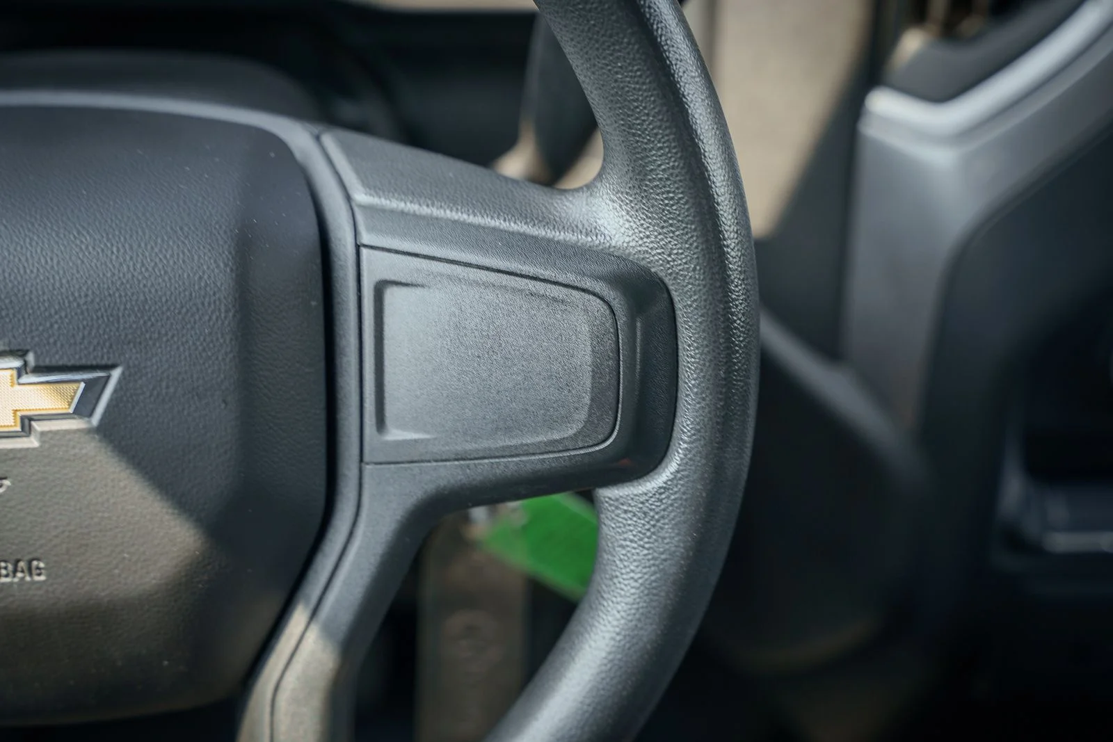 Used 2022  Chevrolet Custom image 28