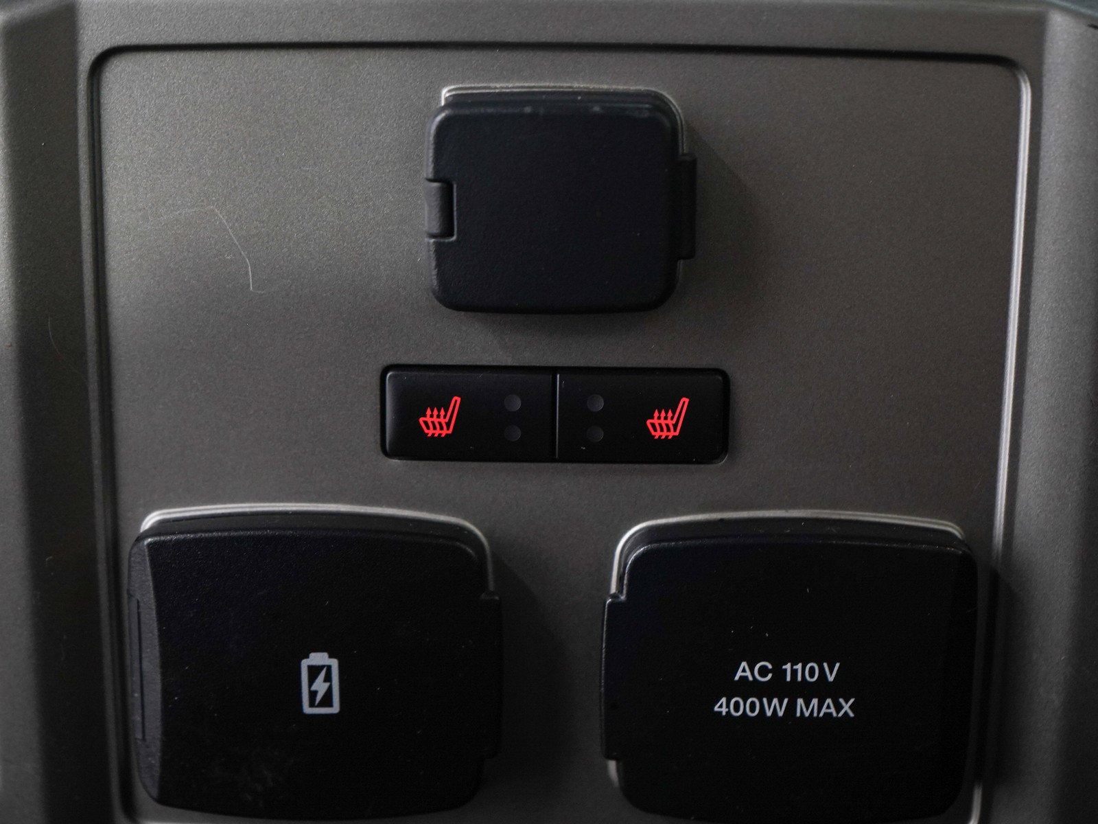 Used 2020 Black Ford XL image 21