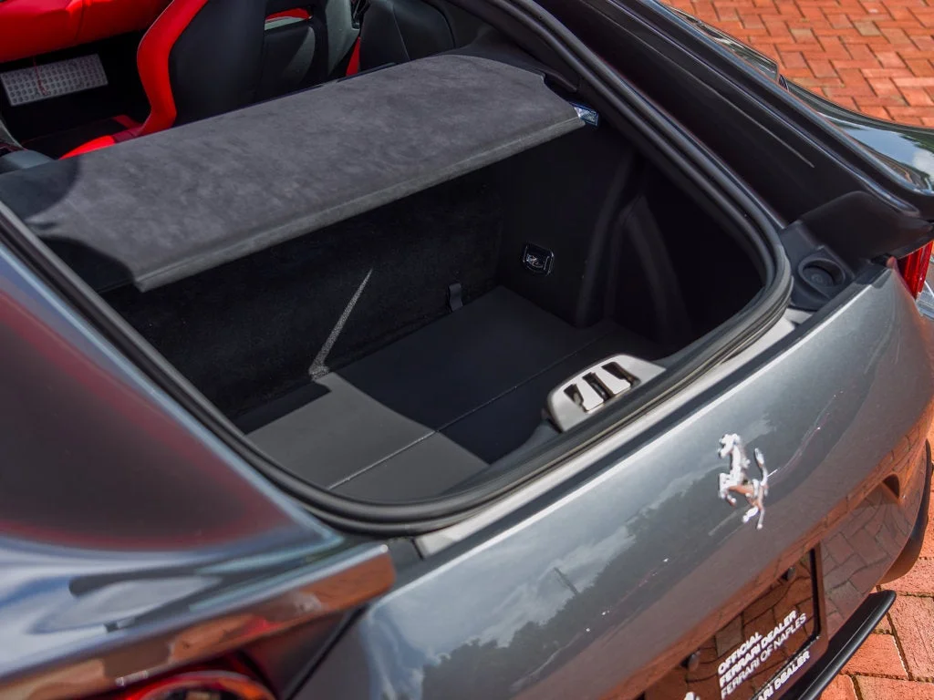 2019 Ferrari 812 Base - Photo 34
