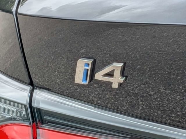 Used 2024 Black BMW M50 image 13