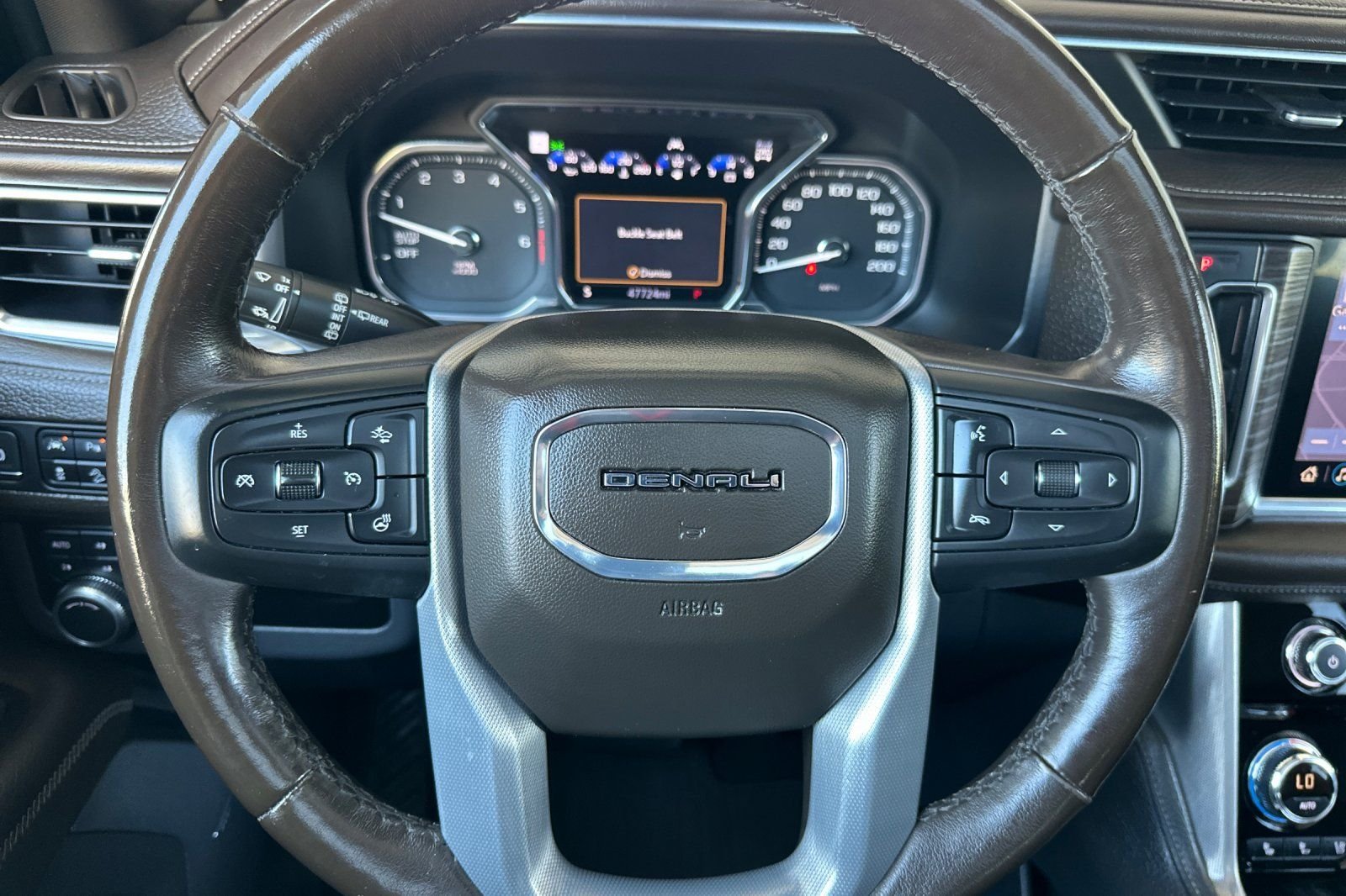 2021 GMC Yukon Denali - Photo 28