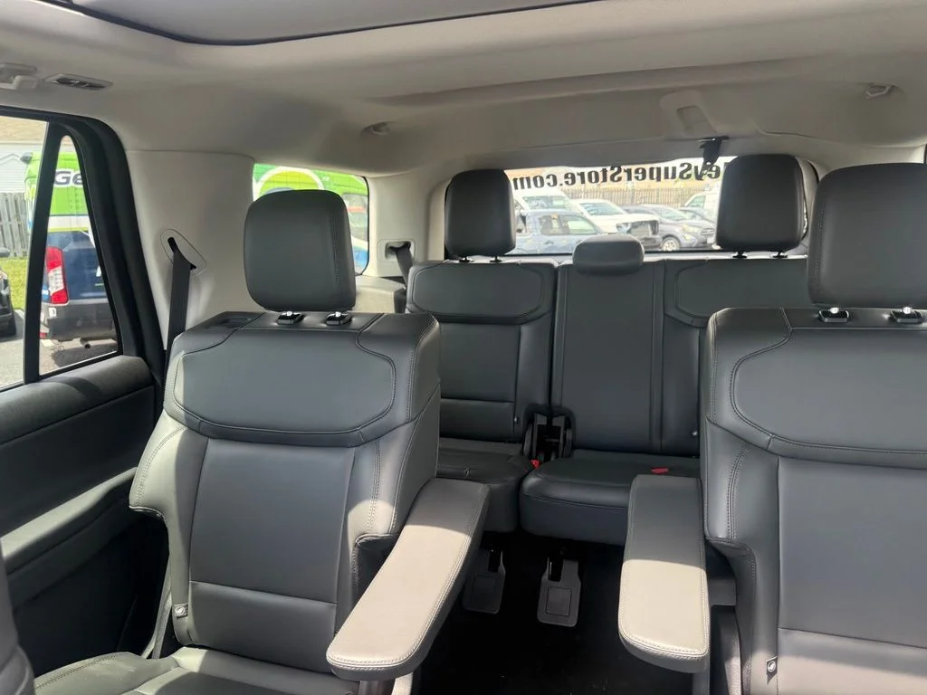 New 2026 Dark Matter Gray Metallic Ford Active image 19