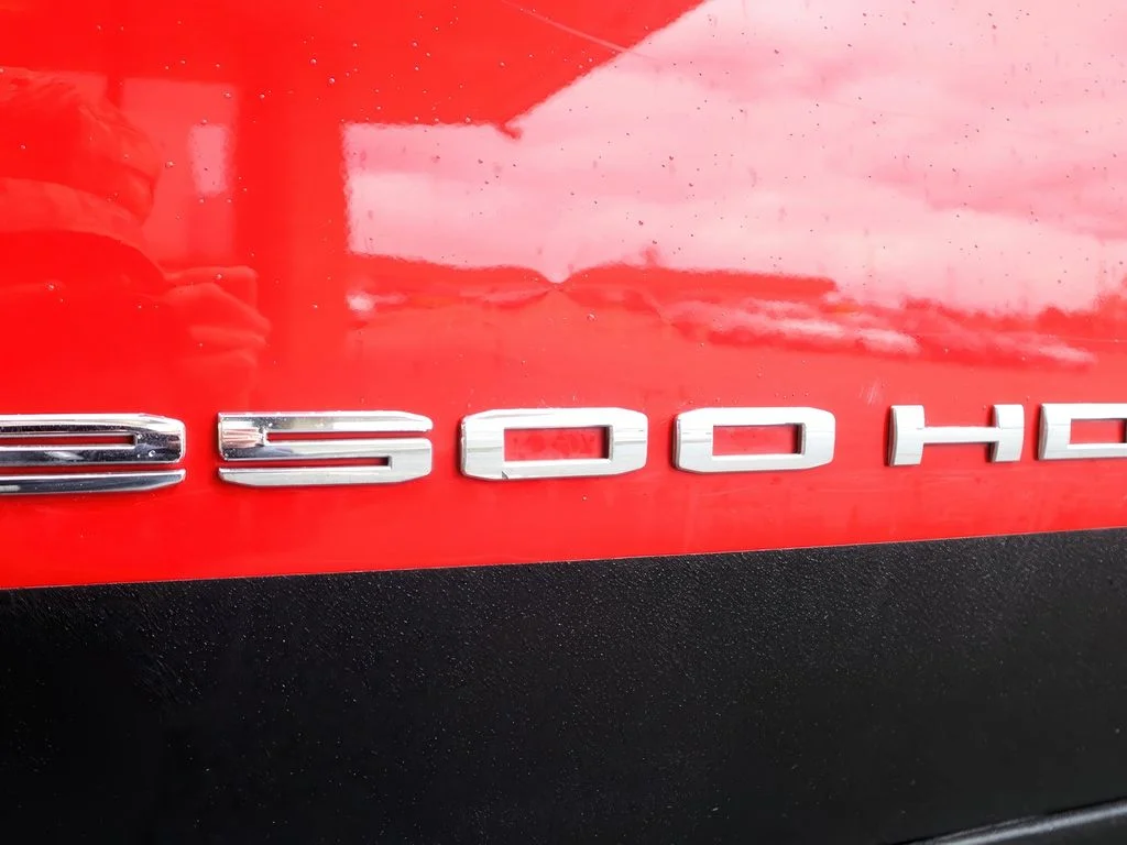 Used 2021 Cardinal Red GMC SLE image 29