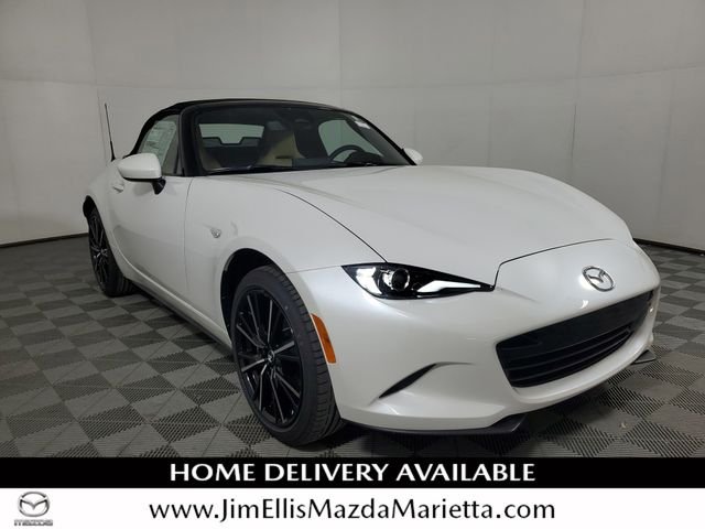 2026 Mazda MX-5 Miata Grand Touring Auto's photo