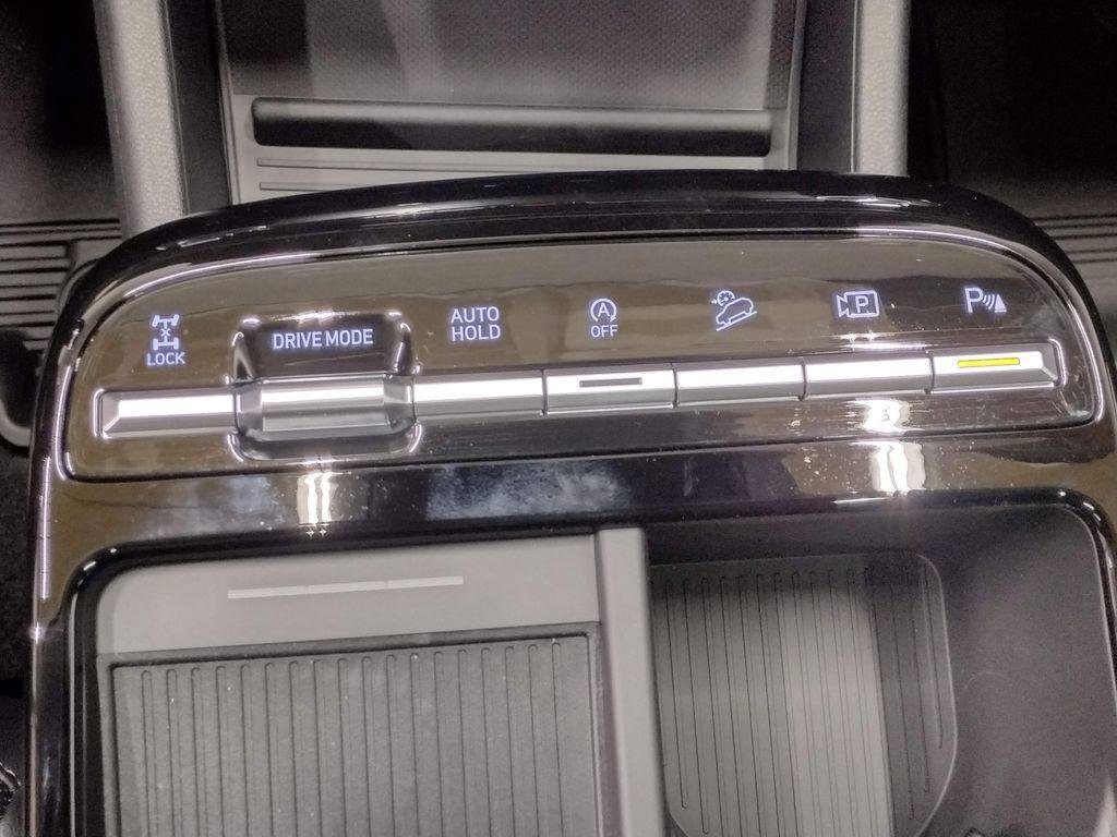 New 2026 White Pearl Hyundai Limited image 29