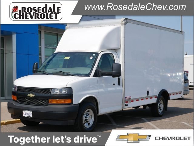2023 Chevrolet Express Cutaway Base