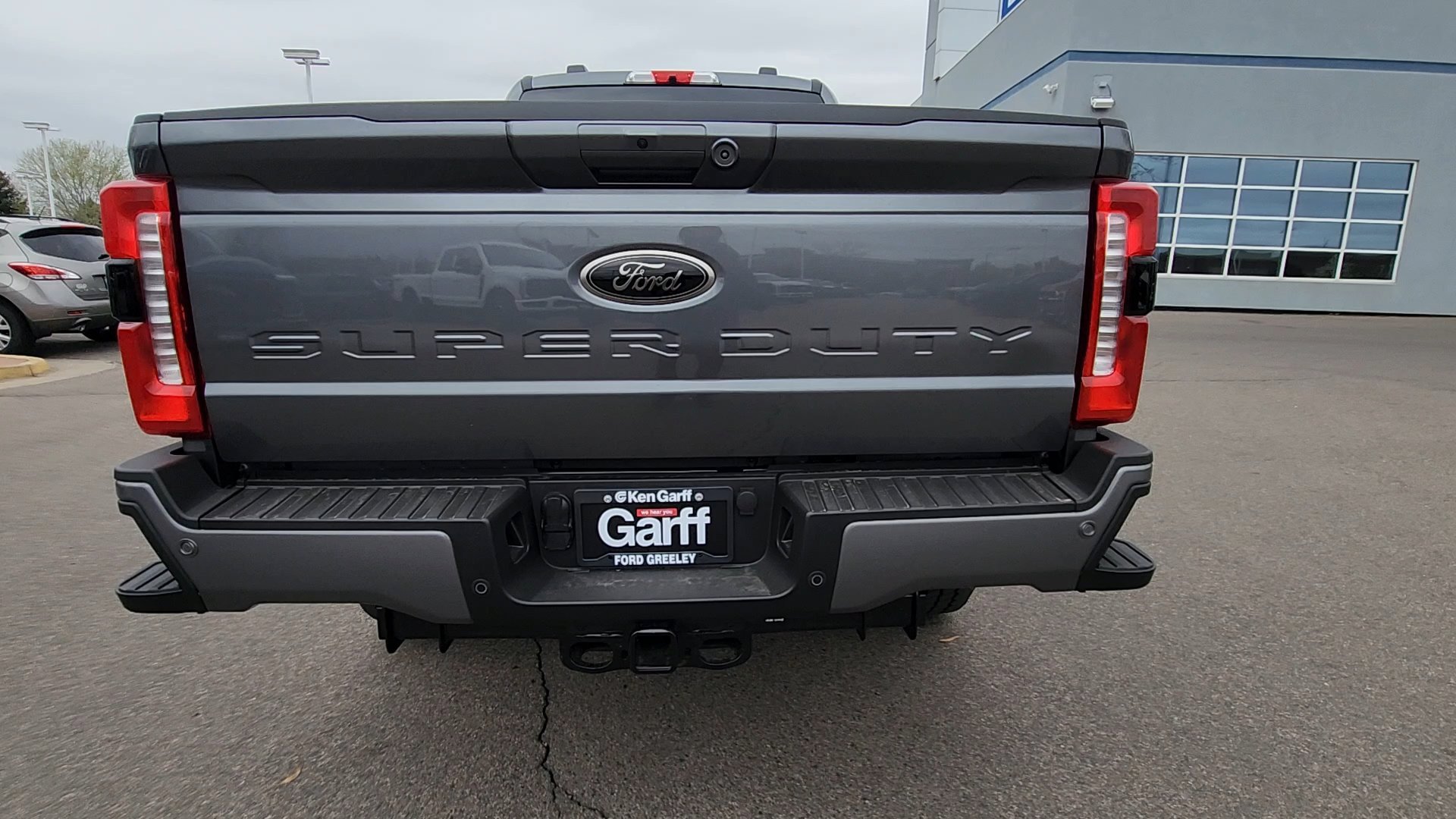 New 2026 Carbonized Gray Metallic Ford LARIAT image 40