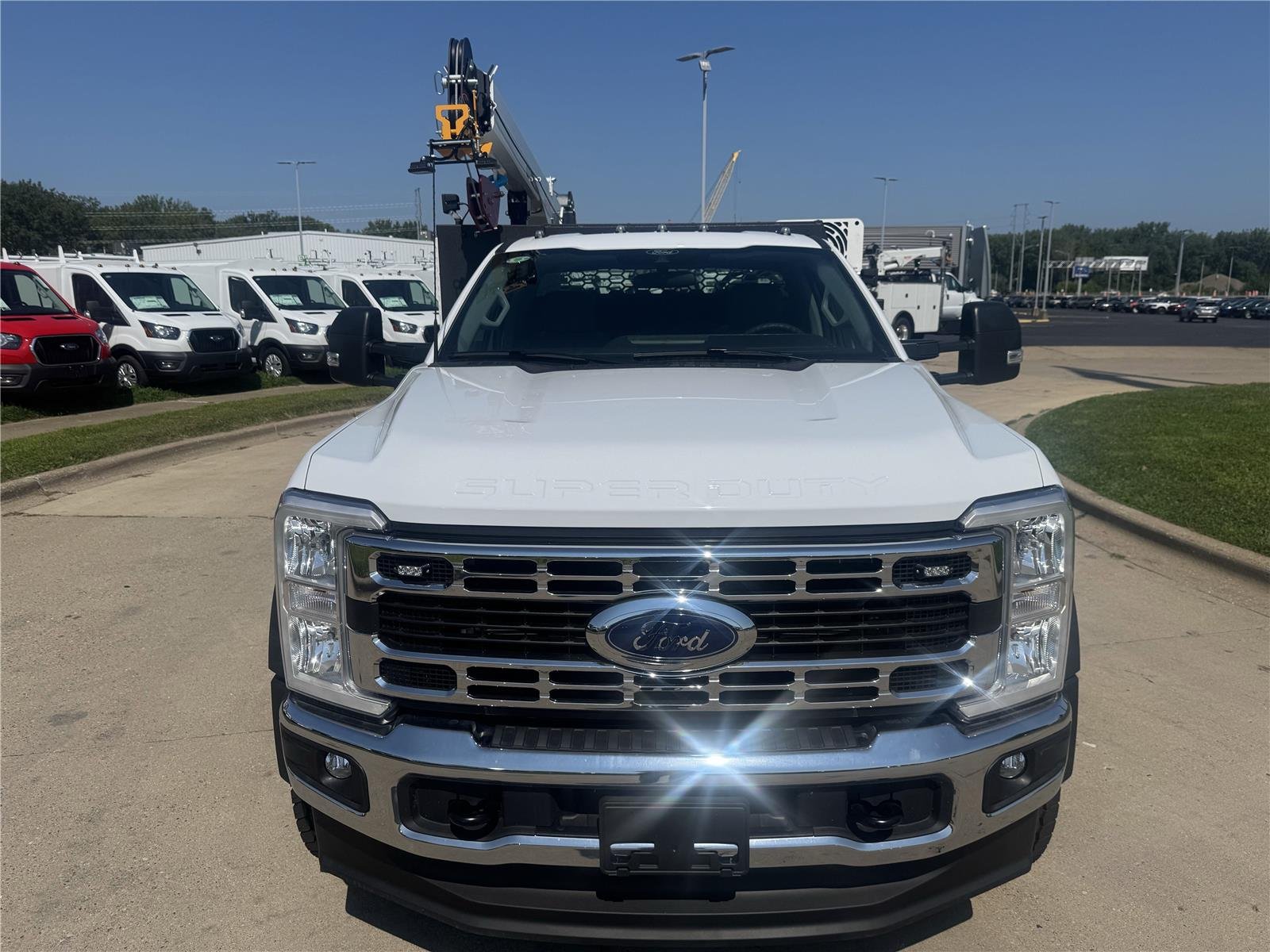 2024 Ford F-600 Super Duty Chassis Cab XL - Photo 32
