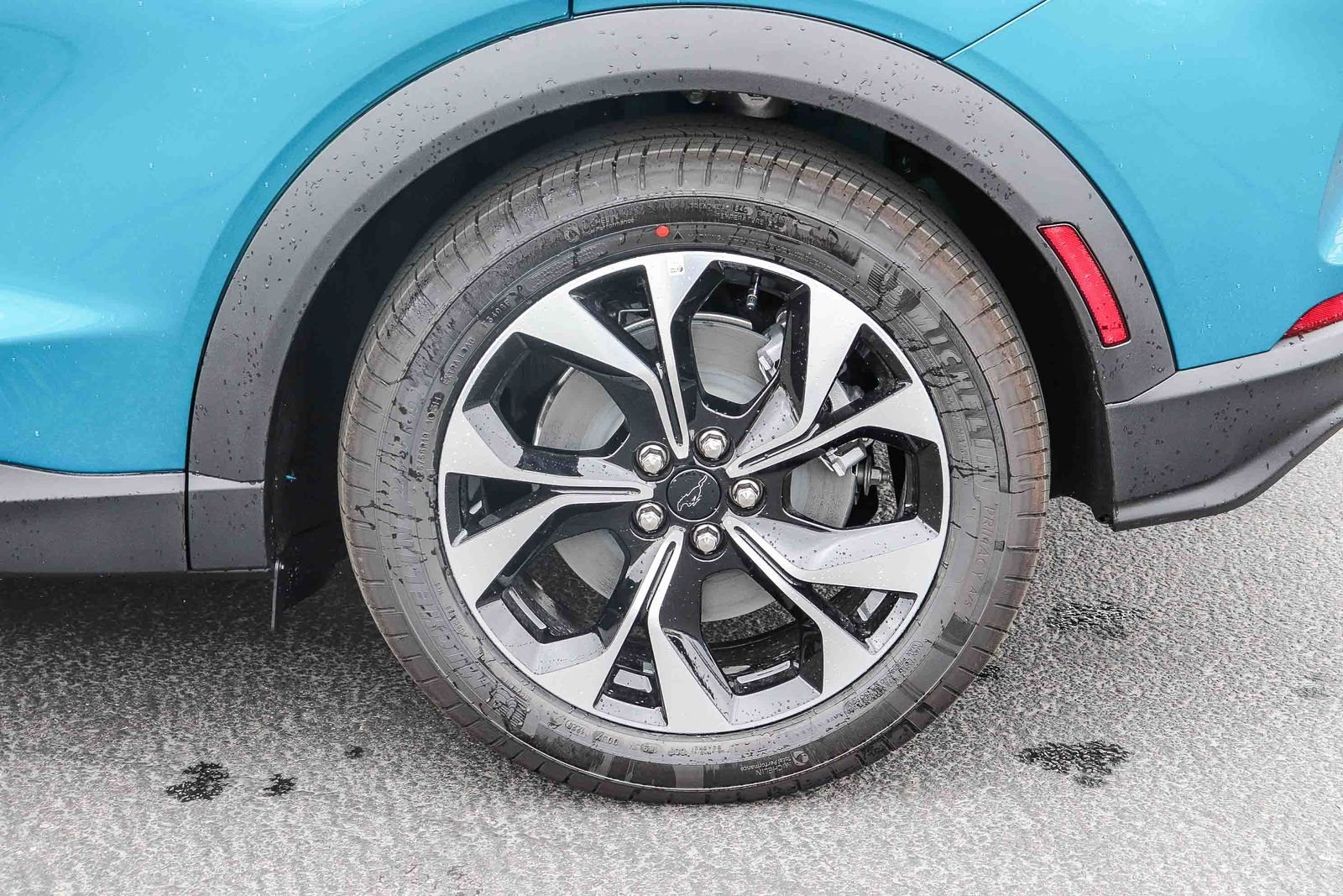 New 2026 Adriatic Blue Metallic Ford Select image 8