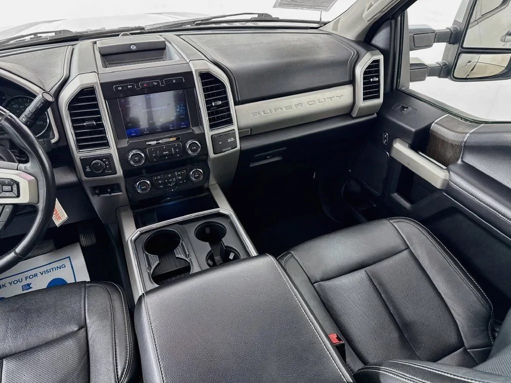 Used 2020 Silver Metallic Ford Lariat image 28