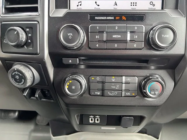 Used 2018 Black Ford XLT image 14