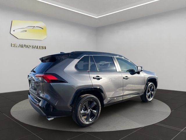 Used 2021 Gray Toyota Hybrid XSE image 7